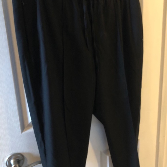 Tommy Hilfiger Elastic Waist Pants - Picture 8 of 9